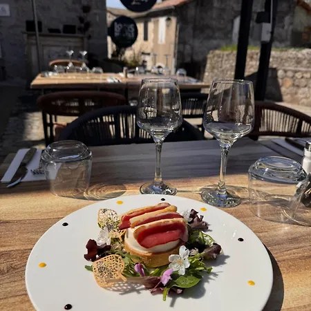 Du Vieux Logis Restaurant 3*