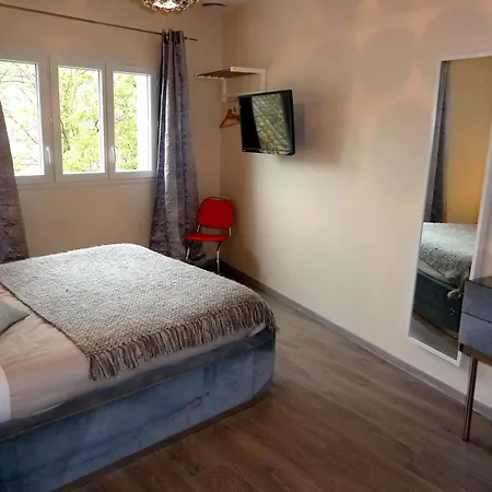 Du Vieux Logis Restaurant 3* Lanas