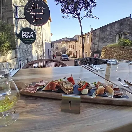 酒店 Du Vieux Logis Restaurant