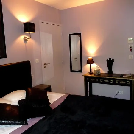 Du Vieux Hotel 3*