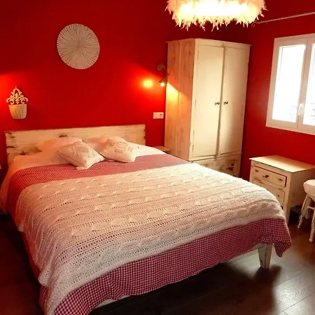 Hotel Du Vieux Lanas